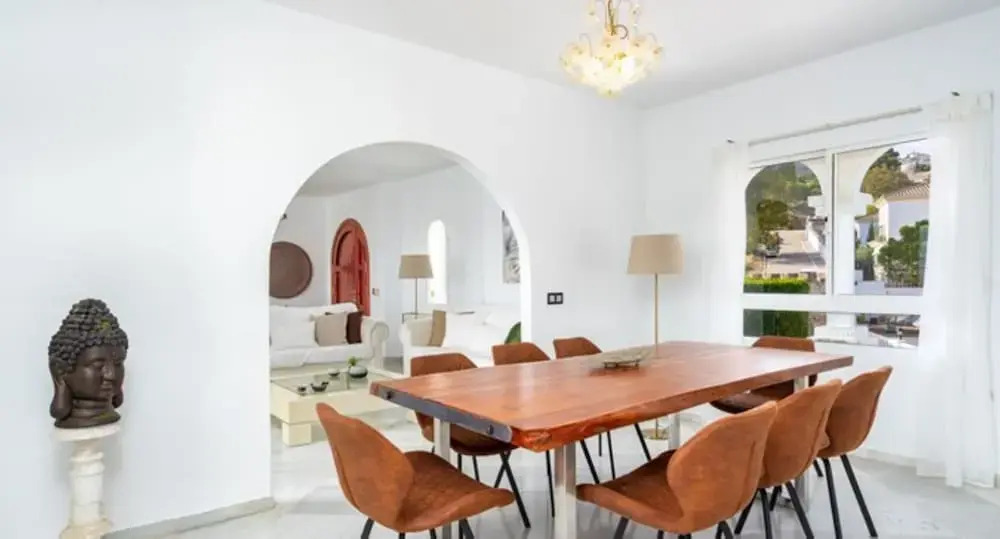 Villa - 4 Bedrooms with Pool, WiFi and Sea views - 107886