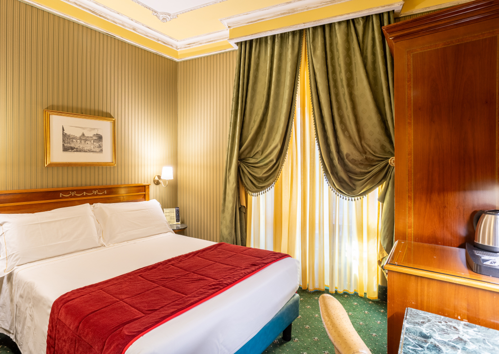 Hotel Manfredi Suite In Rome