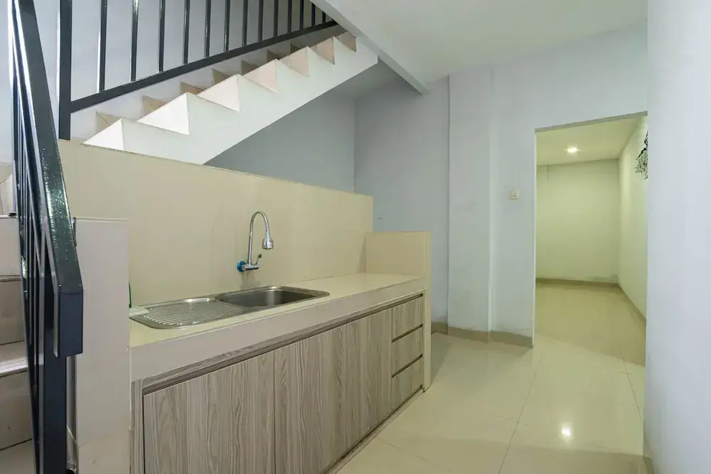 Kelowna Dwiwarna Residence