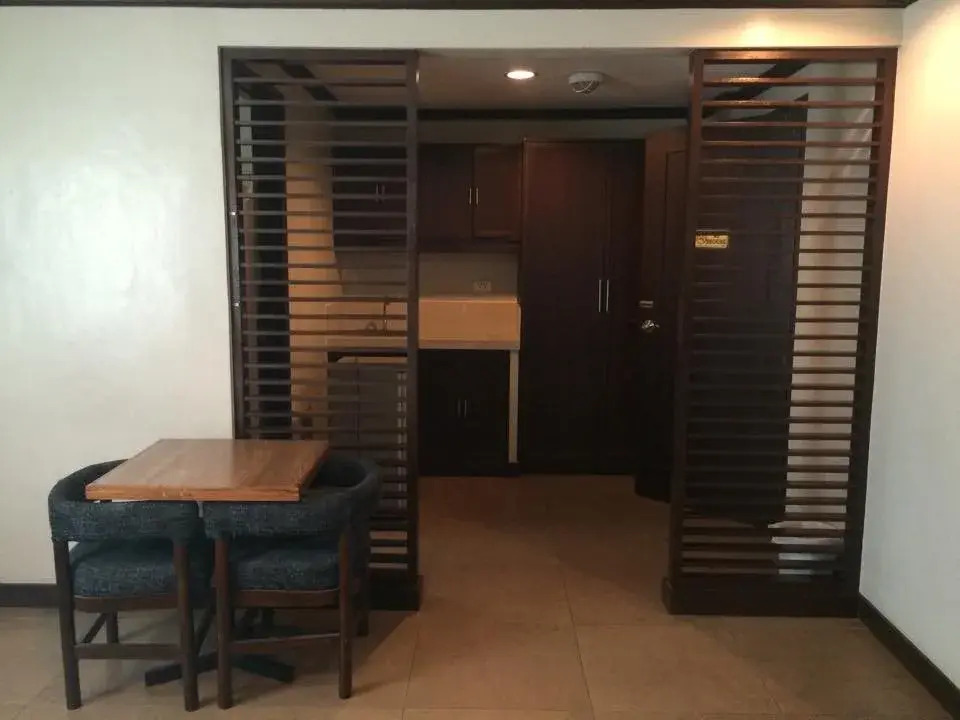 The Lyric Apartelle