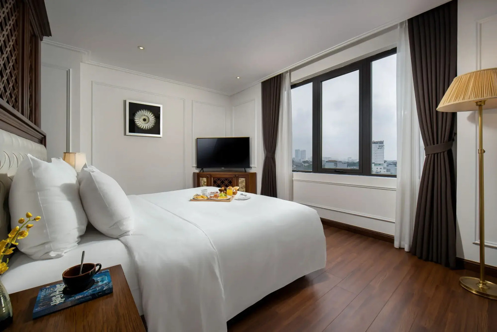 The Q Hotel