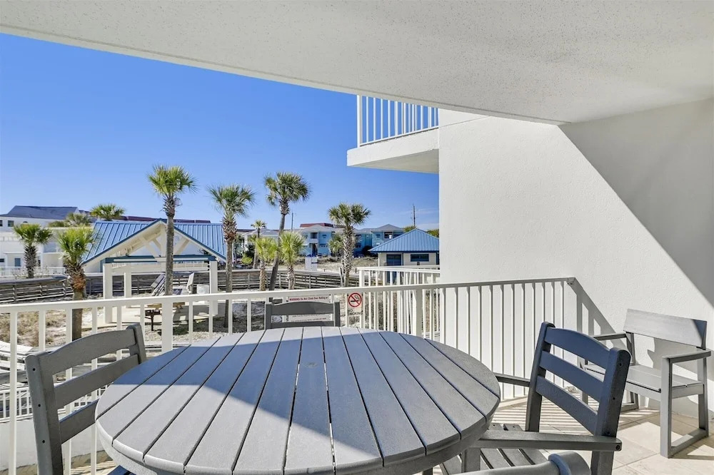 Seacrest 201A is a Studio w/Kitchenette on the Gulf by RedAwning