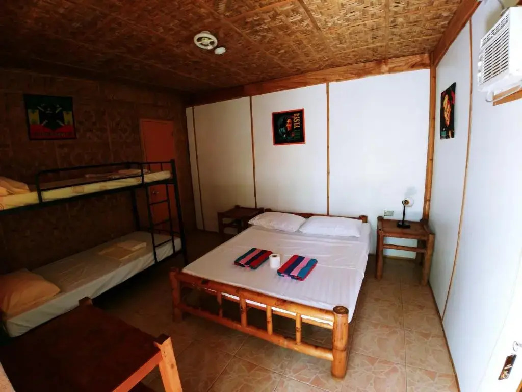 Mystic Divers Guesthouse