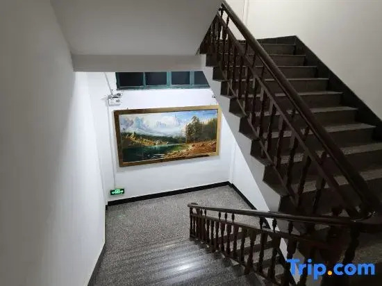 Yuyao Sihai Hotel (Si Branch)
