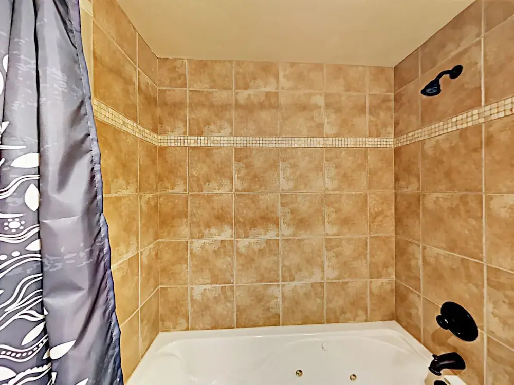 85 Cozens Pointe - 2 Br Townhouse