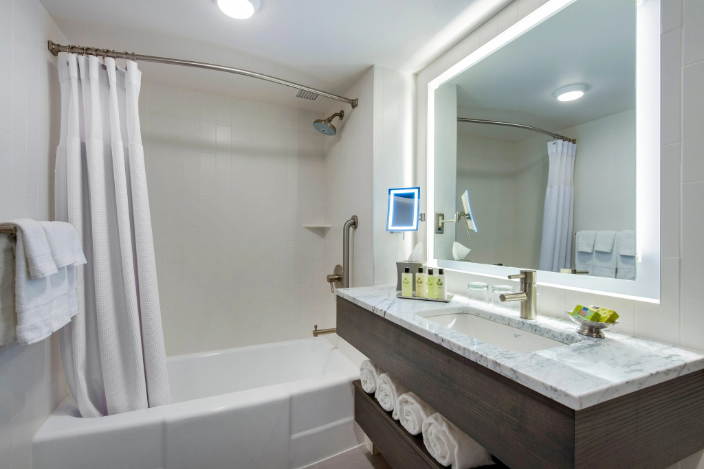 InterContinental St. Paul Riverfront by IHG