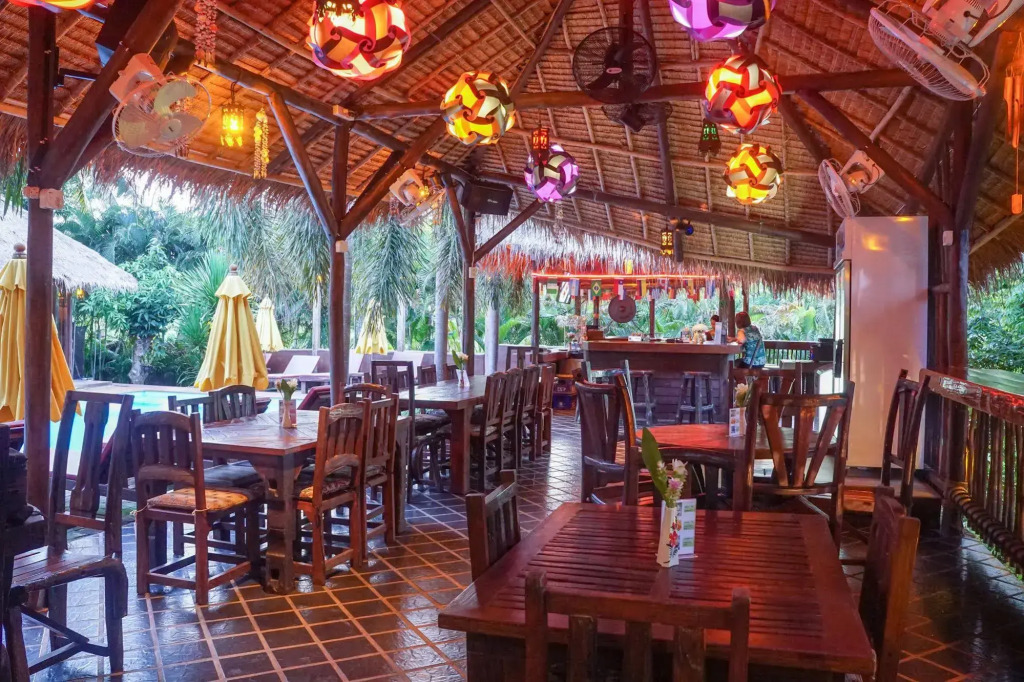 Baanpong Lodge