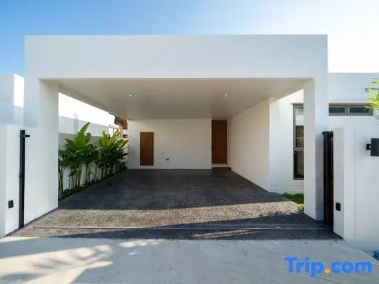 Ozone Sanctuary 3BR Private Pool Villa