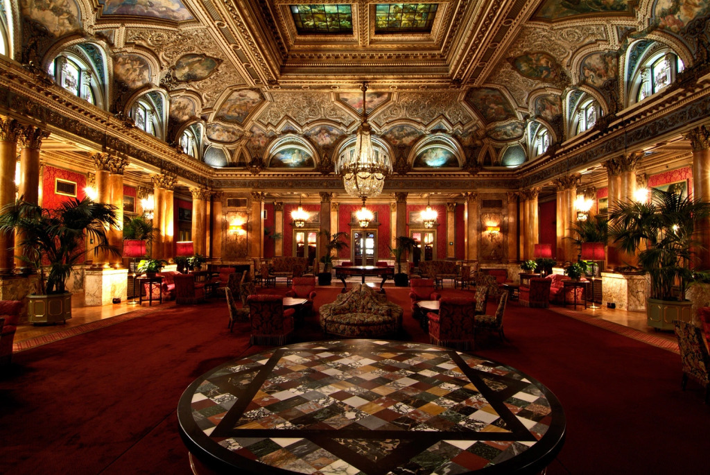 Отель Grand Plaza