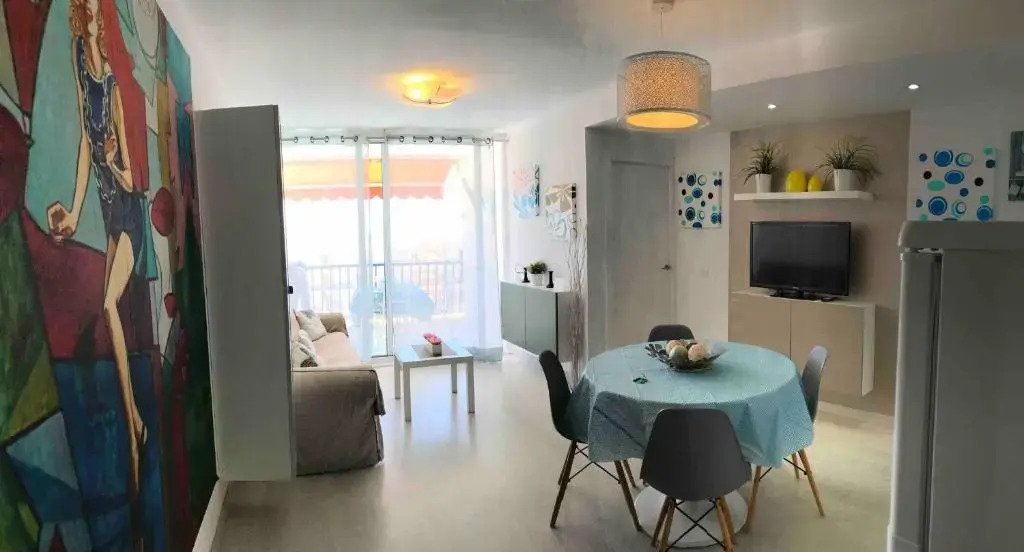 Delicious Los Cristianos,2bdr 2bathr Beachclose