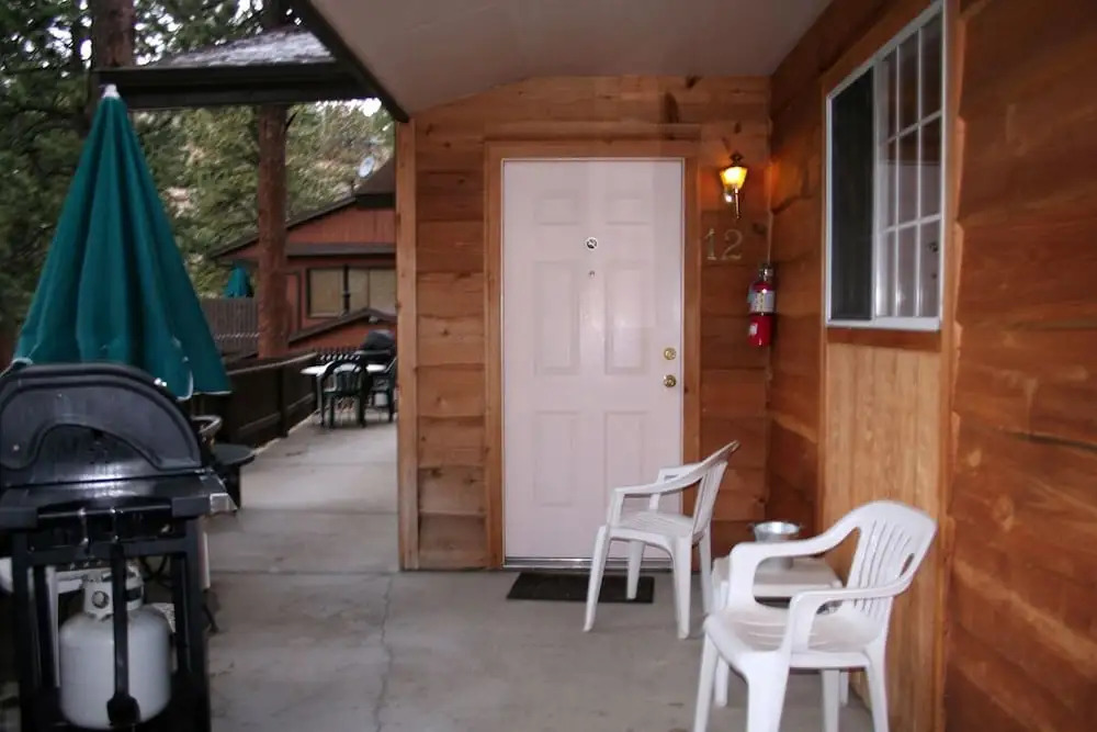 Timber Creek Chalets: 12
