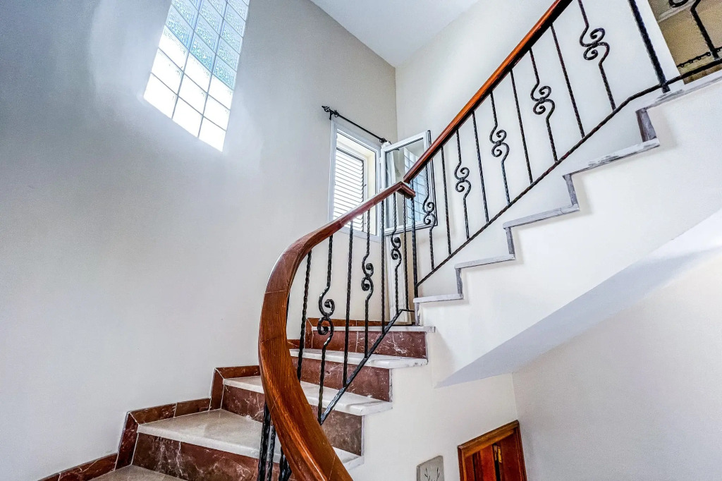 Fantastic Villa with Private Beach in Girne
