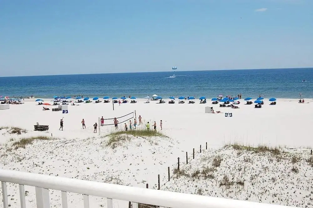 Castaways 3B 2 Bedroom Condo By Redawning