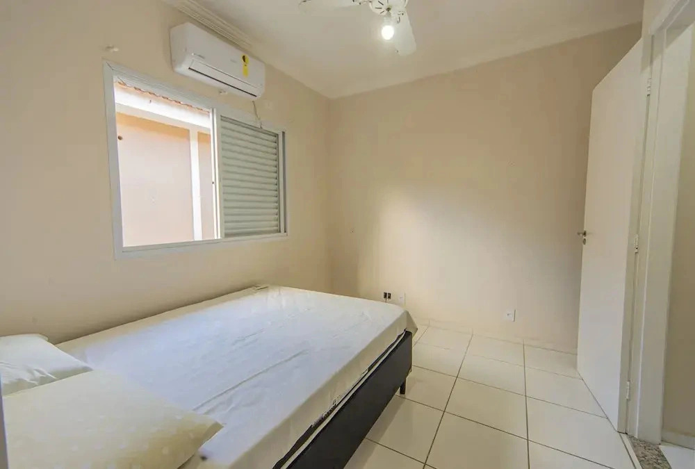 Sua Casa na Enseada Perto da Praia e de Tudo