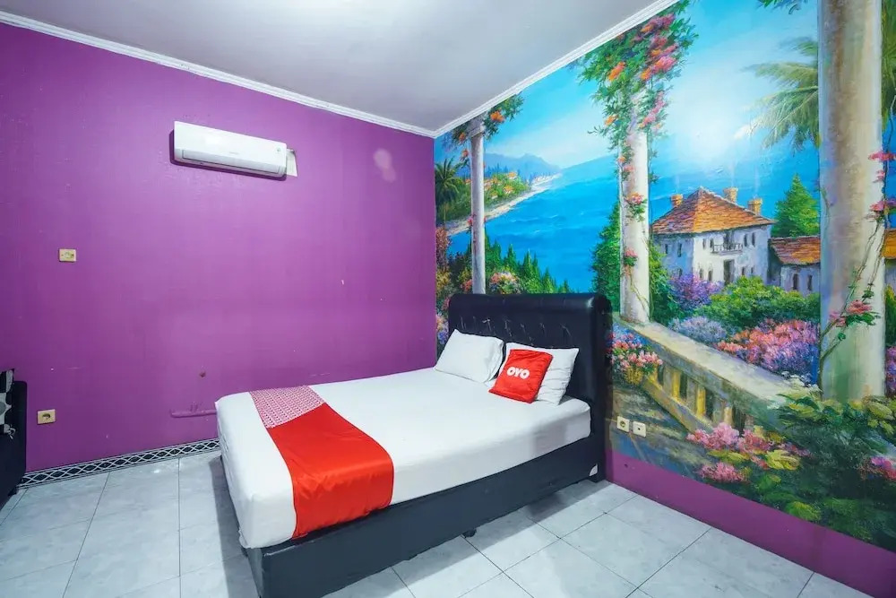 OYO 93134 Hotel Radom Near Kinderfield School