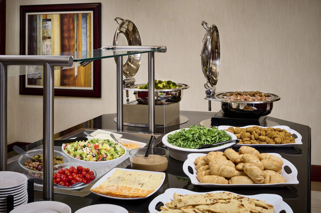 Staybridge Suites Oakville Burlington by IHG