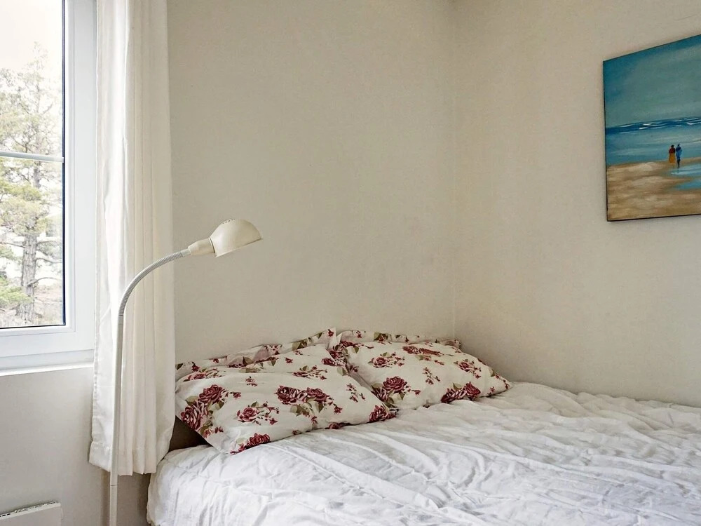 6 Person Holiday Home in Strömstad