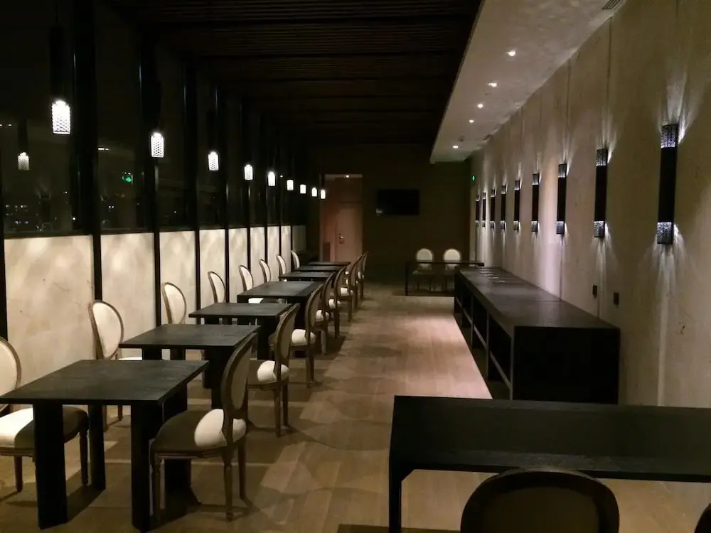 Yitel Hotel