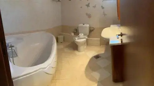 Molos Beach Rooms