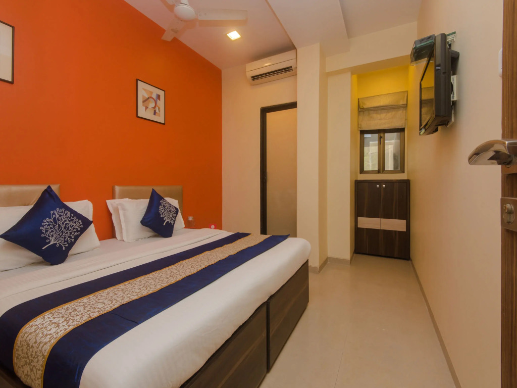 OYO 1369 Hotel Avista