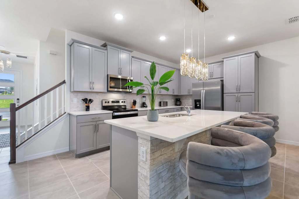 Upstay - Disney Princess Home w Private Pool, Kissimmee