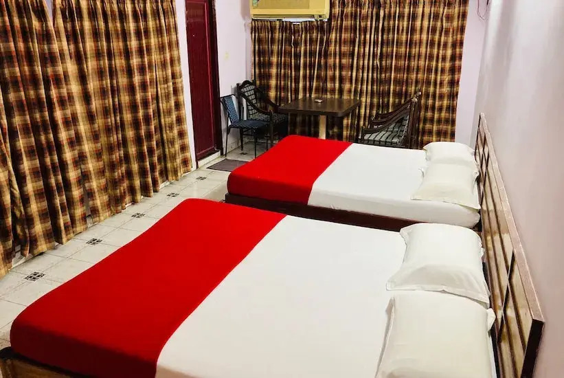 Hotel Rathna Palace