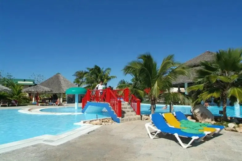 Covarrubias Club