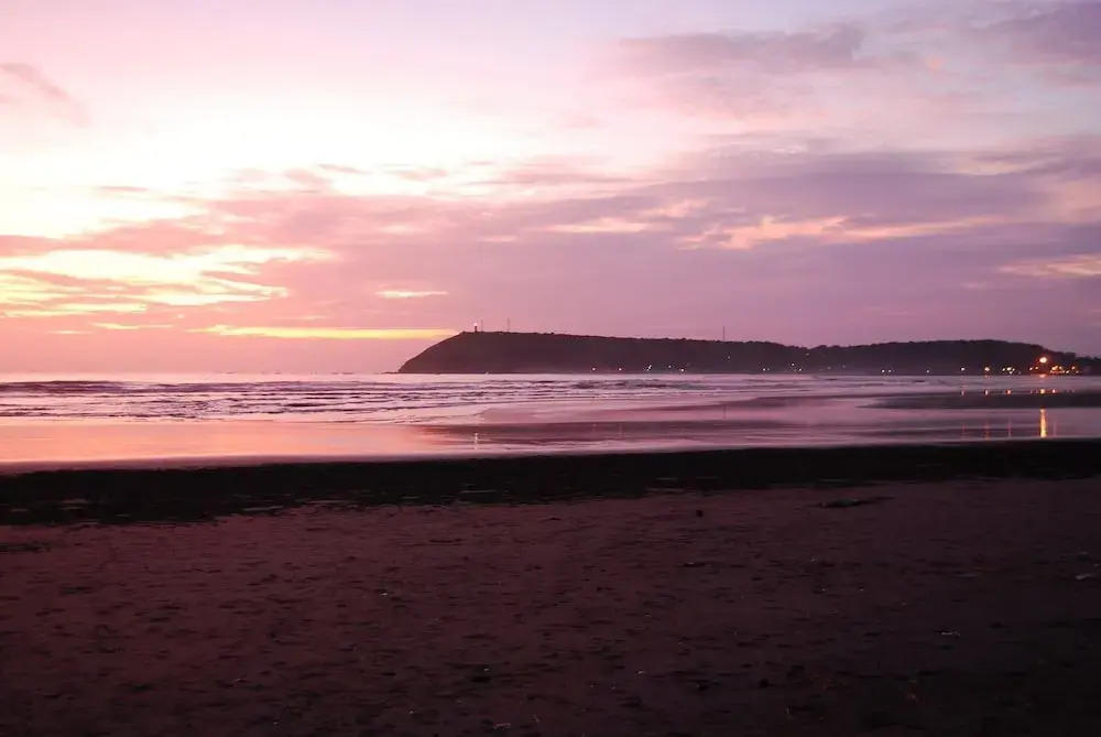 Kohinoor Samudra Beach Resort