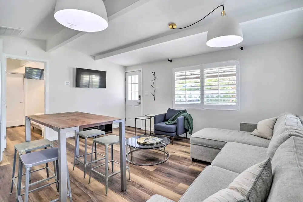 < 1 Mi to El Paseo: Cottage Oasis w/ Fire Pit