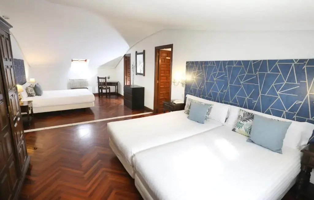 Hotel Conde Rodrigo II by eme hoteles