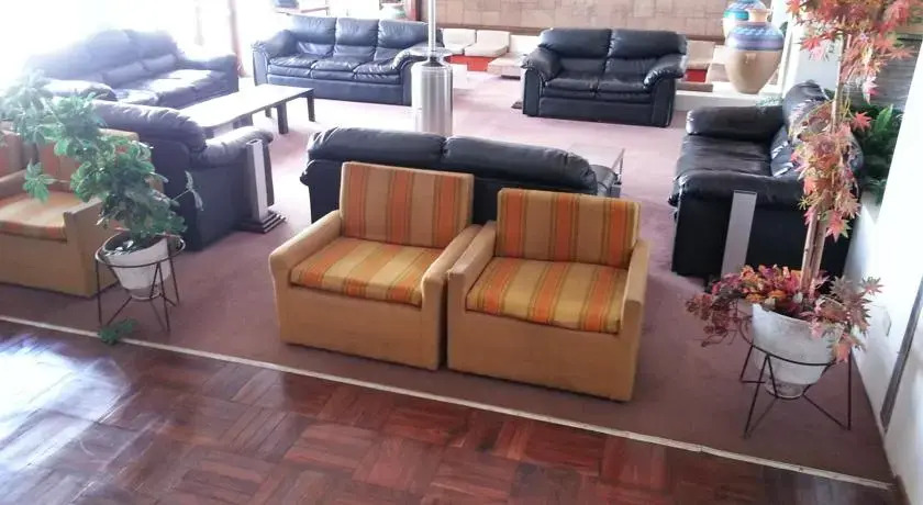 Suites Don Carlos