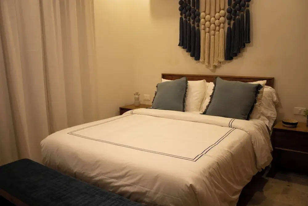 Paravian 704 2BR Condo Playa del Carmen