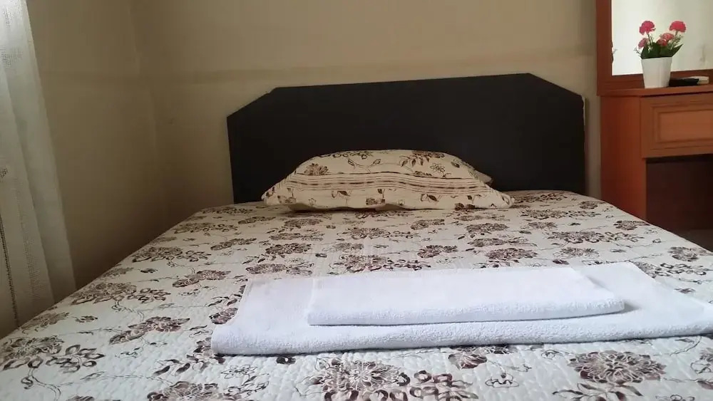 Cetin Hotel