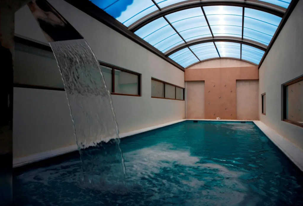 Valis Resort Hotel
