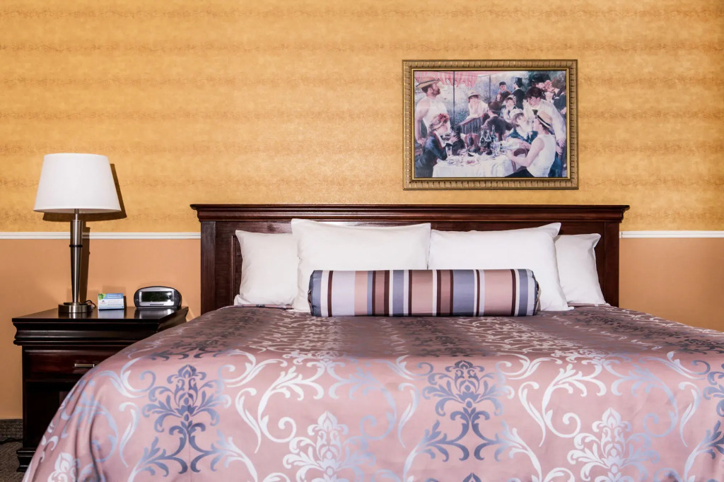 Repotel Henri IV Québec