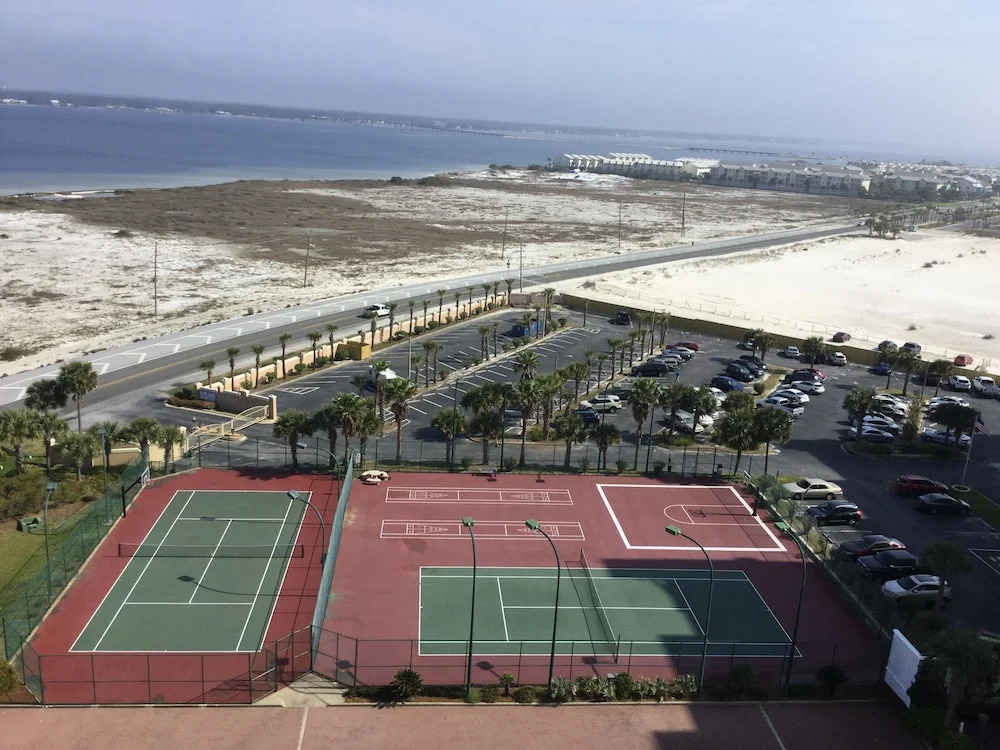 The Palms 3 Bedroom Condo by RedAwning