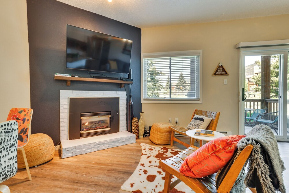 Ski Getaway! Mtn-view Condo Near Keystone Resort