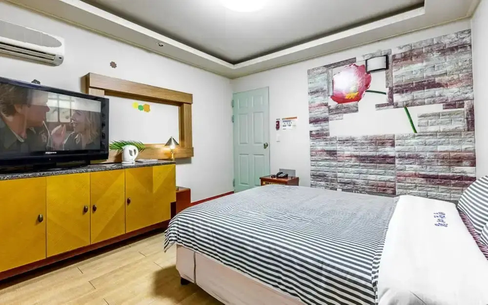 Inje Tourist Hotel