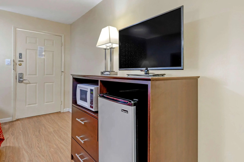Econo Lodge Woodstock - Shenandoah Valley I-81