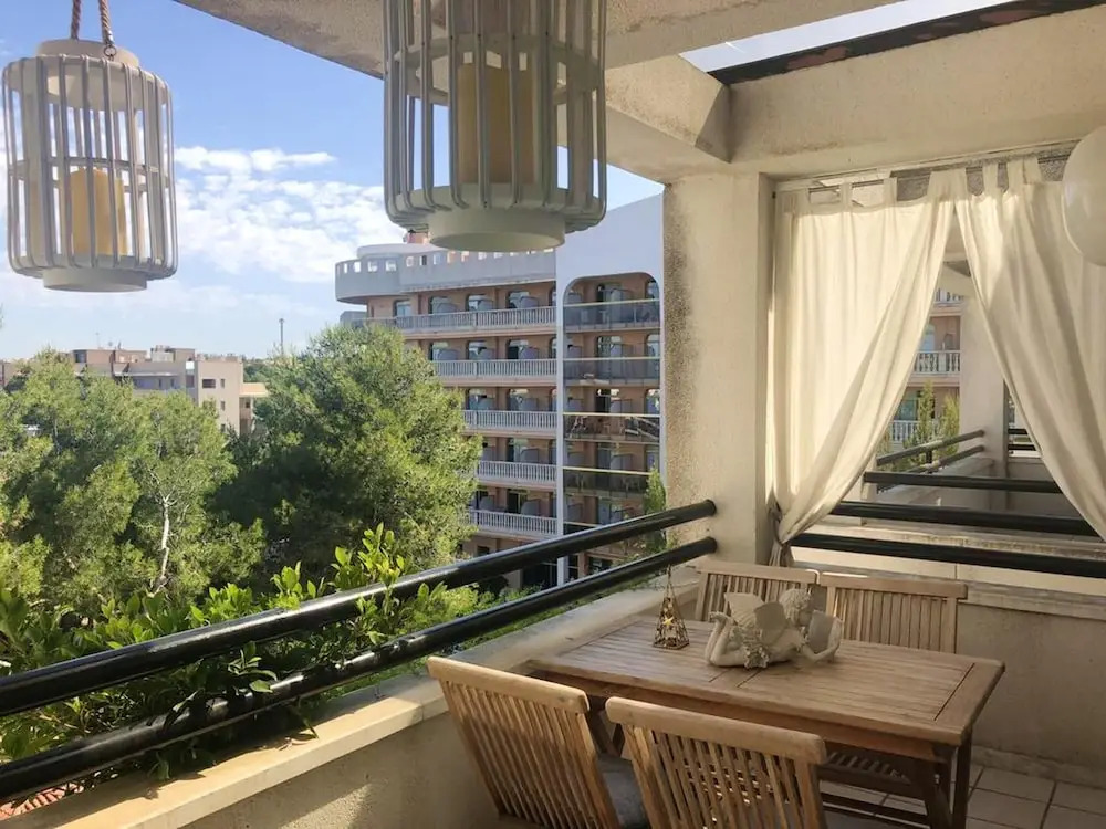 Apartment with One Bedroom in Salou, with Wonderful Mountain View, Pool Access And Wifi - 850 M From the Beach