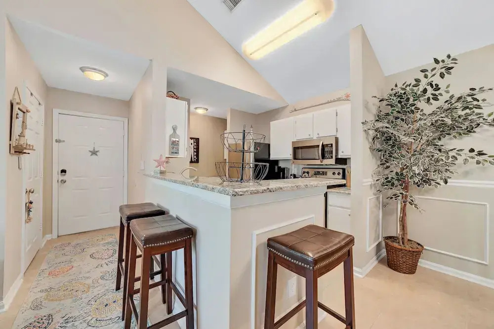Charming Condo With Luxe Amenities Less Than 10 Minutes From the Beach