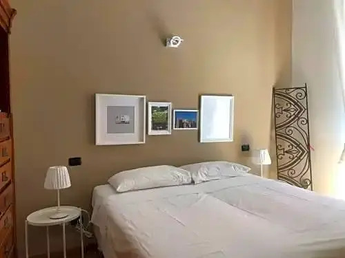 INTENDENZA 32 Suite Historical Centre
