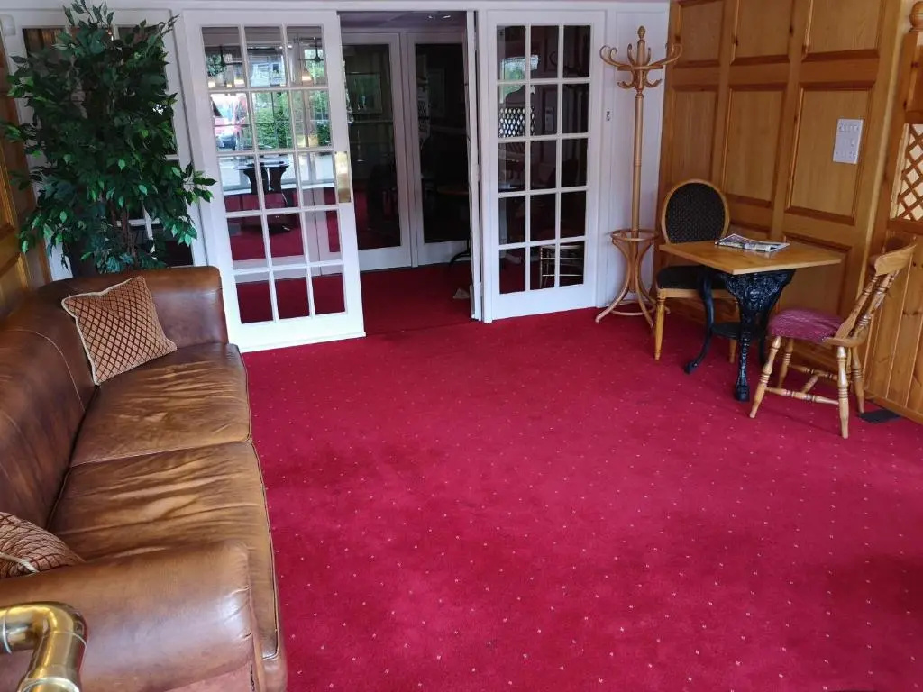 Ferns Farm Hotel & Palms Leisure Club