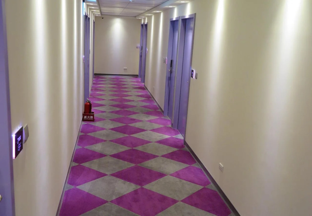 191 Hotel