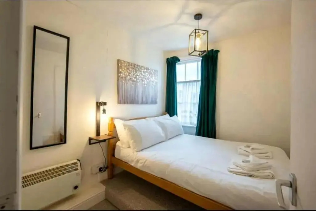 Sea Side Flat 5 with Fast Wifi And Free Parking
