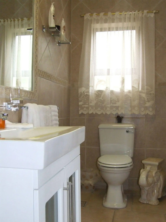 Gordons Bay Guesthouse