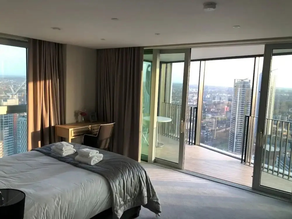 36th Floor Semi Penthouse