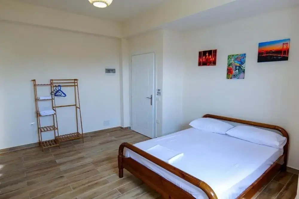 Joyous Apartments