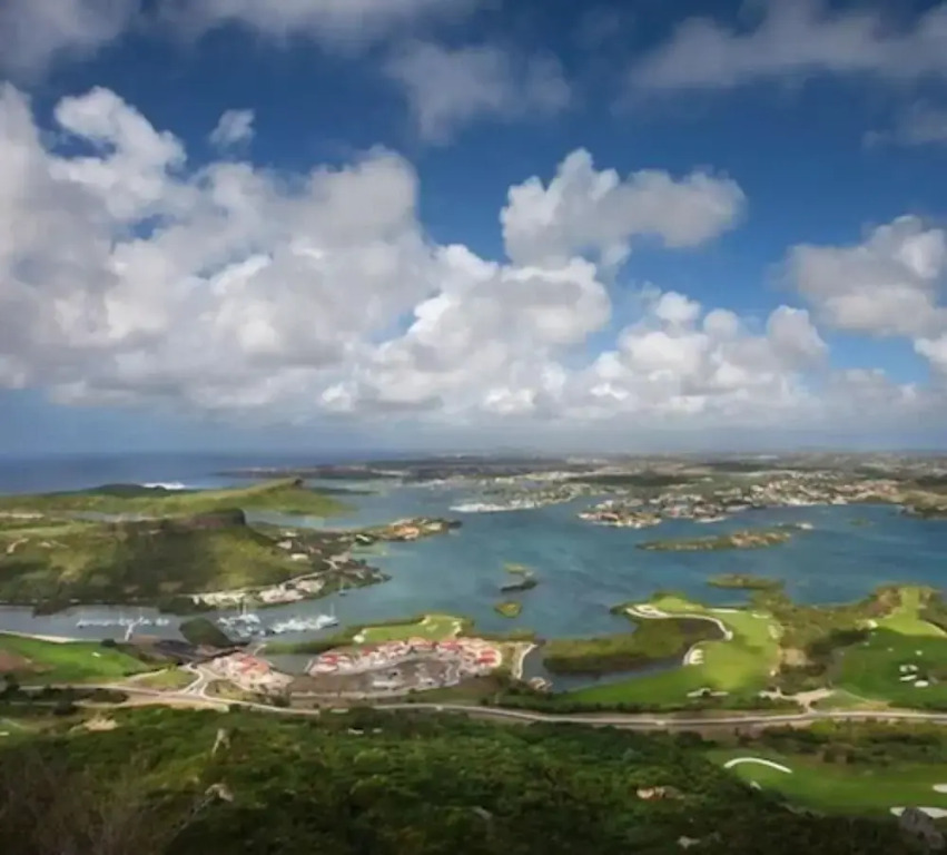 J E T S E T Villa Curacao