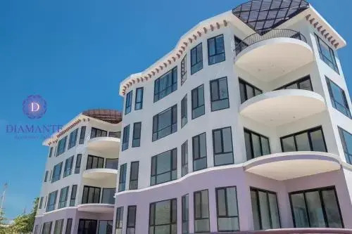 Diamante Beachfront Suites